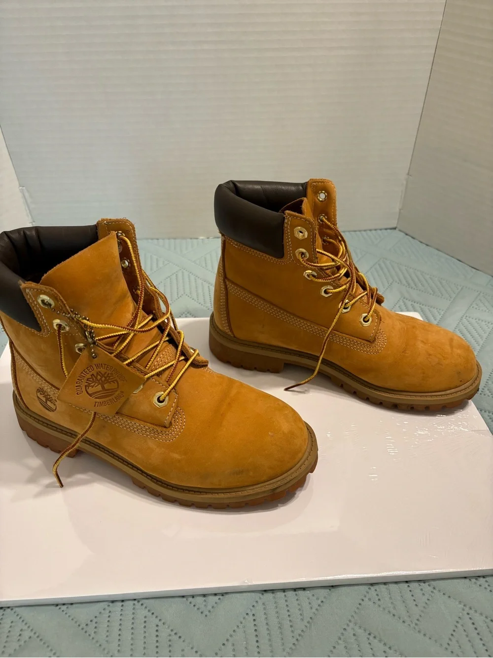 Classic Timberland 6 Inch Premium Boots Wheat Nubuck Size 5M